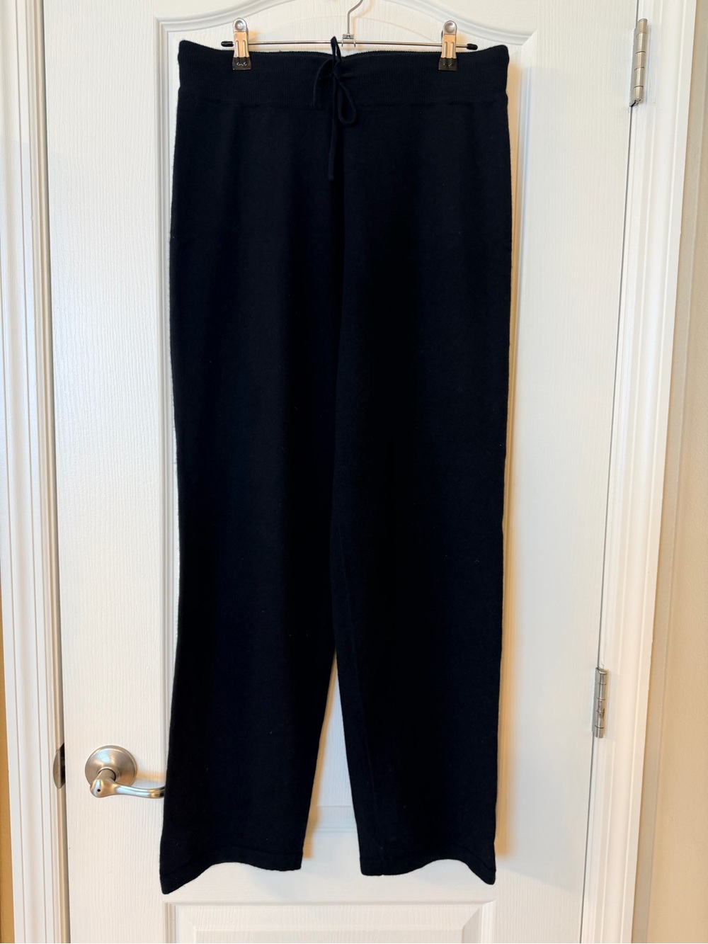 BLACK GOAT Relaxed Wide Leg 100% Cashmere Lounge Pants — Black -C-